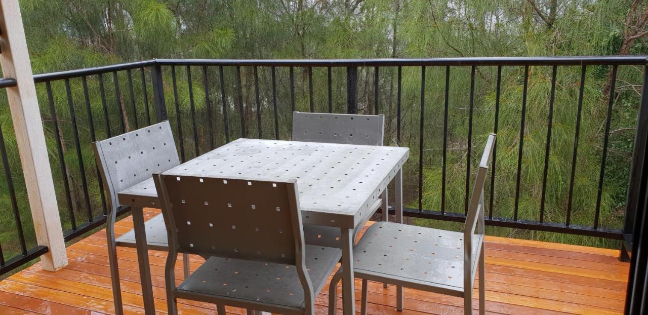 Noosa Holiday Accommodation ヌーサヴィル エクステリア 写真